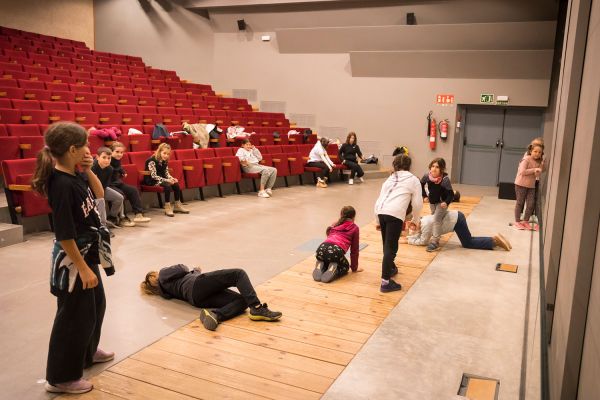 escola de teatre de la bisbal