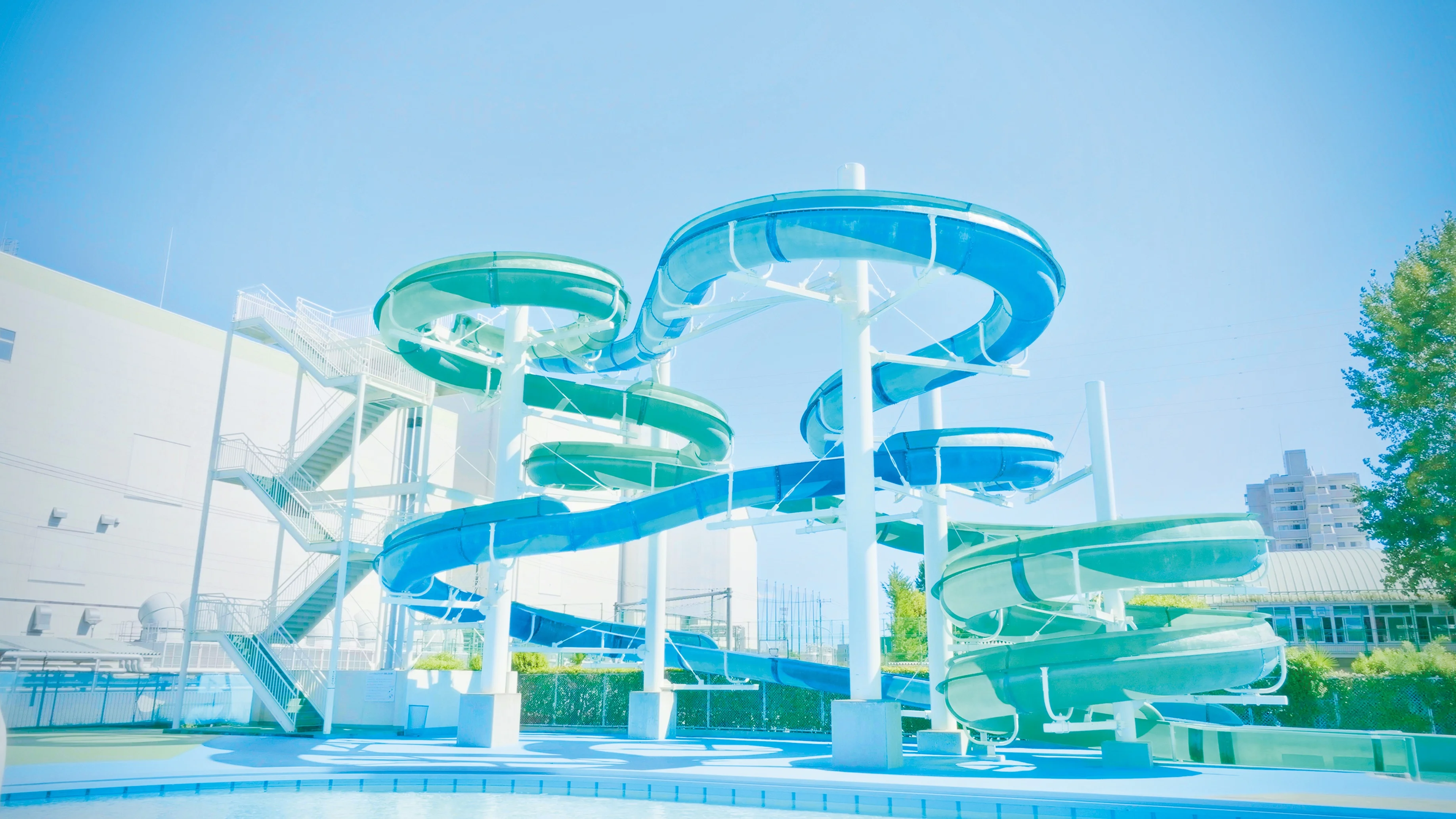 NUMAKAGE PUBLIC POOL